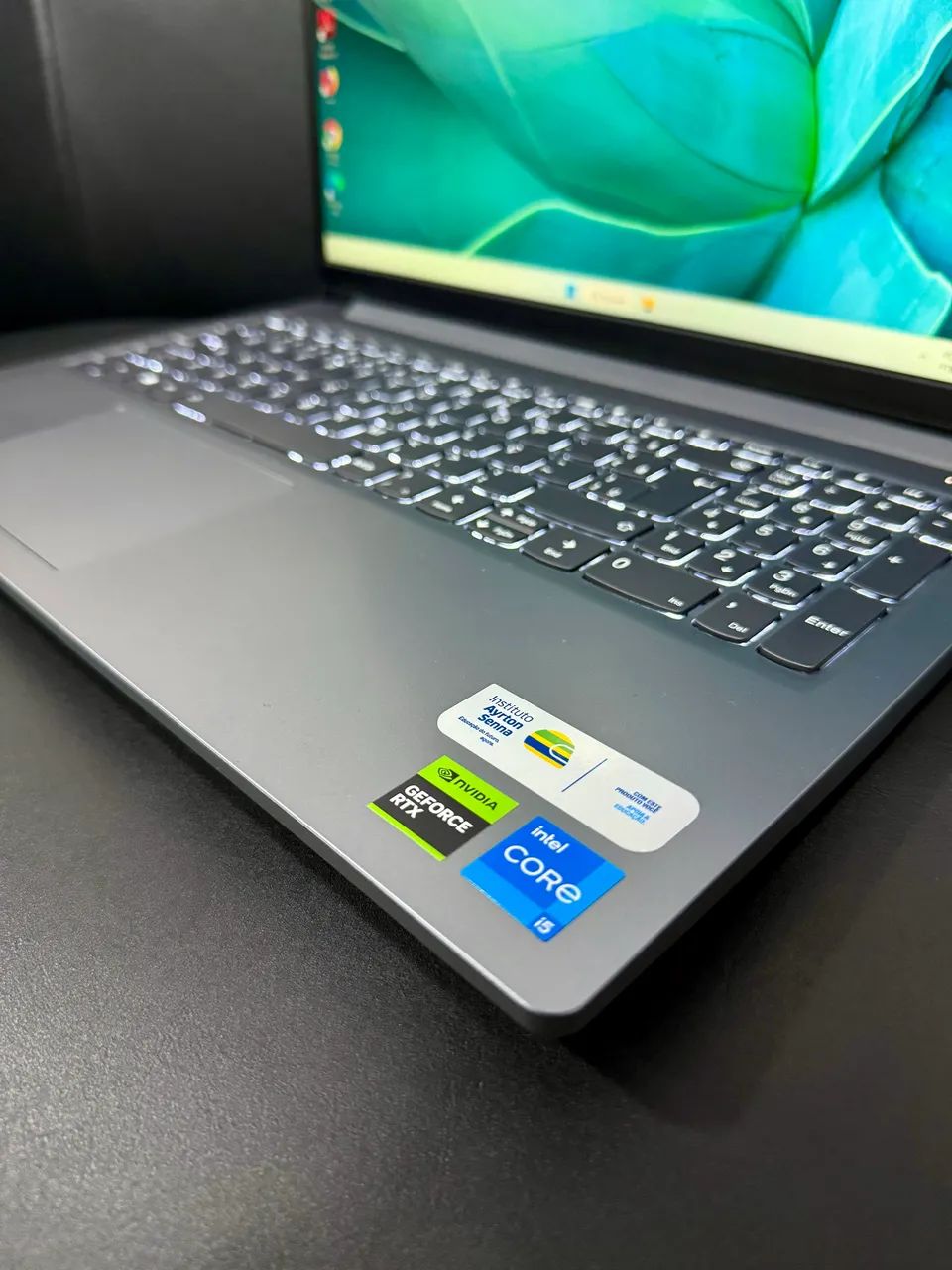 NOTEBOOK LENOVO I5 COM PLACA DE VÍDEO  - Foto 5