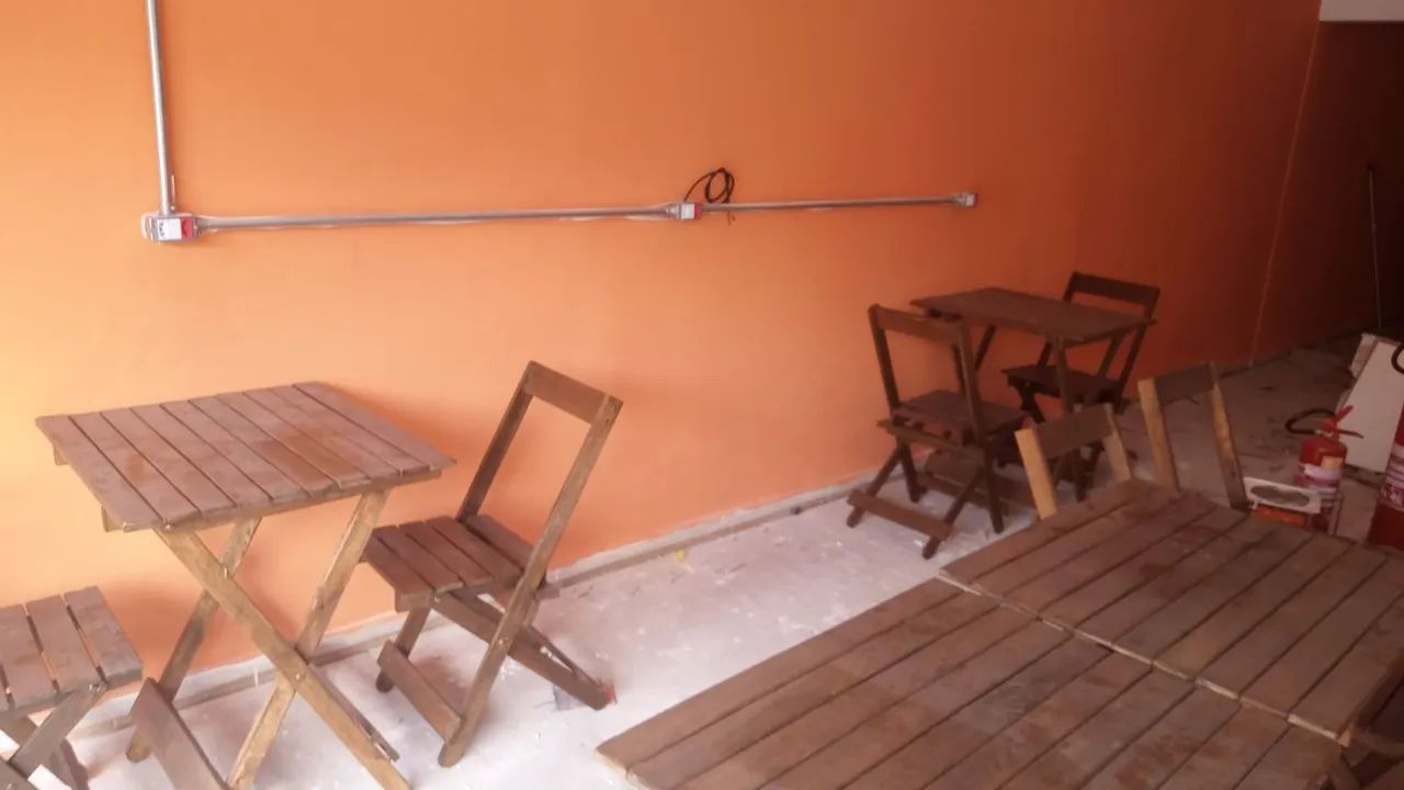 Conjunto de mesa e cadeiras dobráveis  - Foto 3
