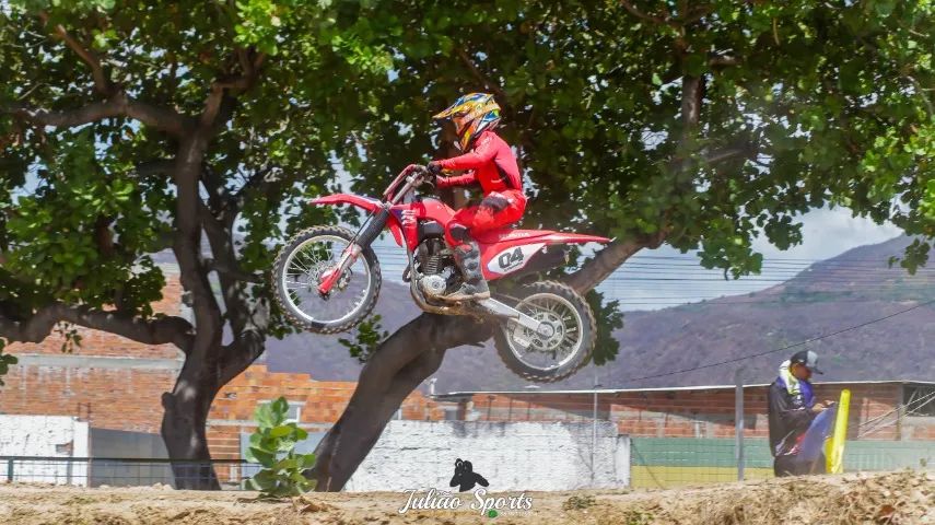 CRF 250F ano 2025  - Foto 3