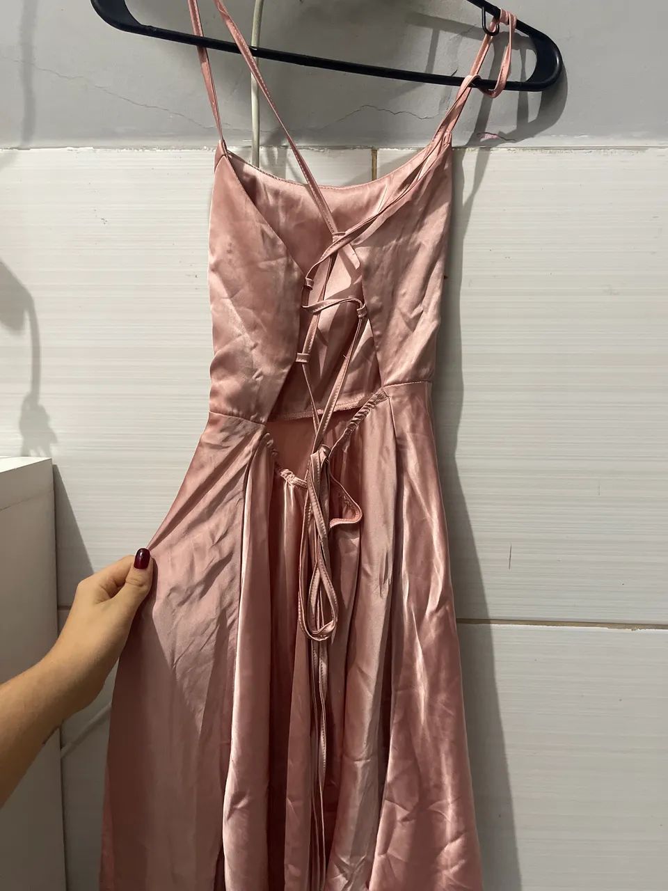 Vendo vestido de cetim - Foto 2