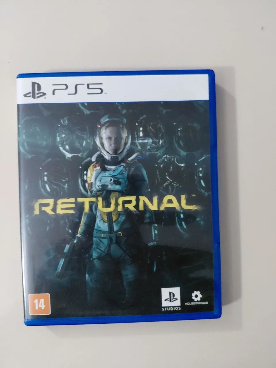 Game Returnal PS5