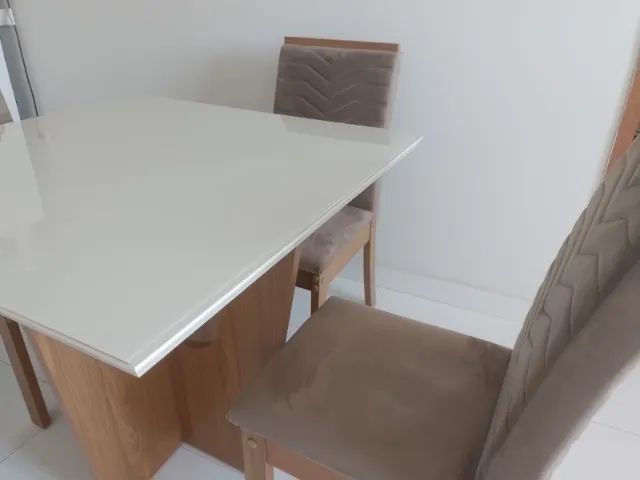 Mesa de Jantar com 3 cadeiras