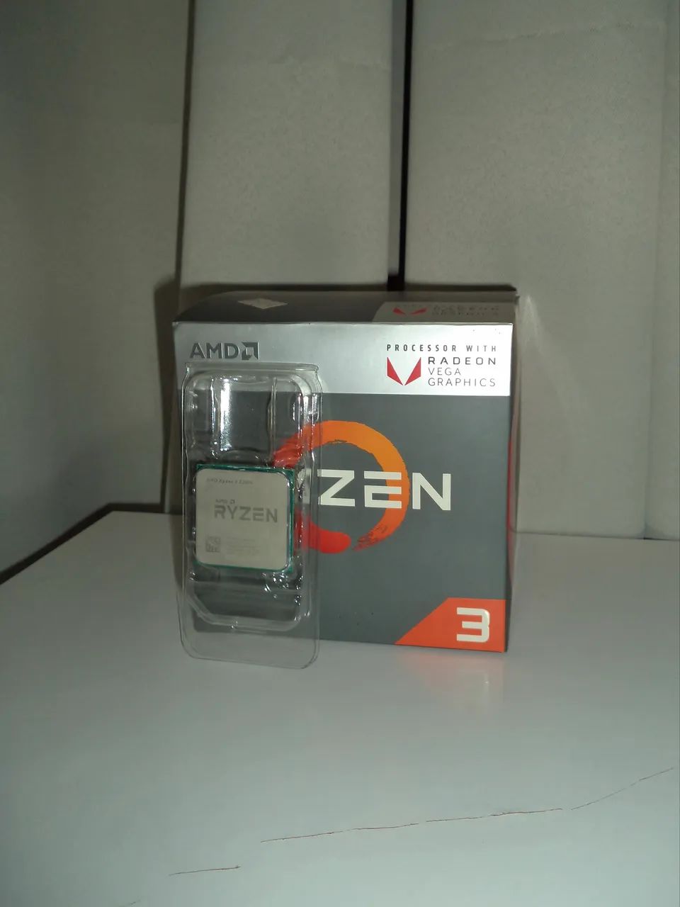 Processador AMD Ryzen? 3 2200G - Com Radeon? Vega Graphics