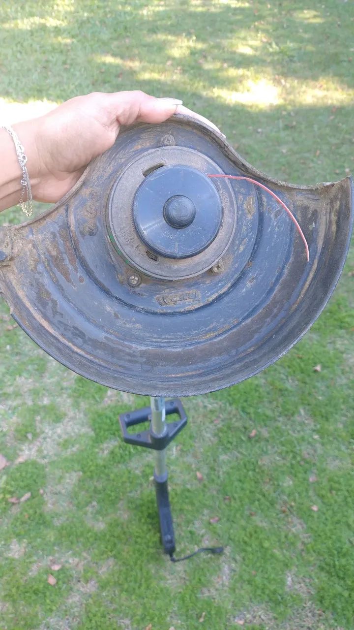 VENDO ROÇADEIRA ELÉTRICA  - Foto 4