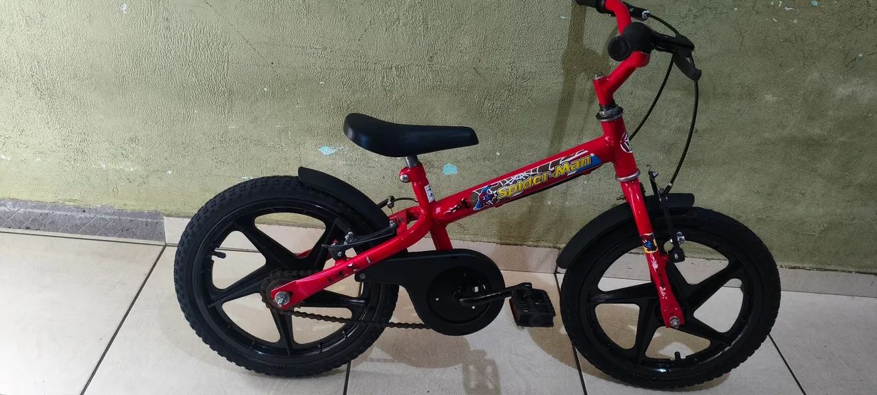 Vendo bicicleta aro 16 completa toda original 