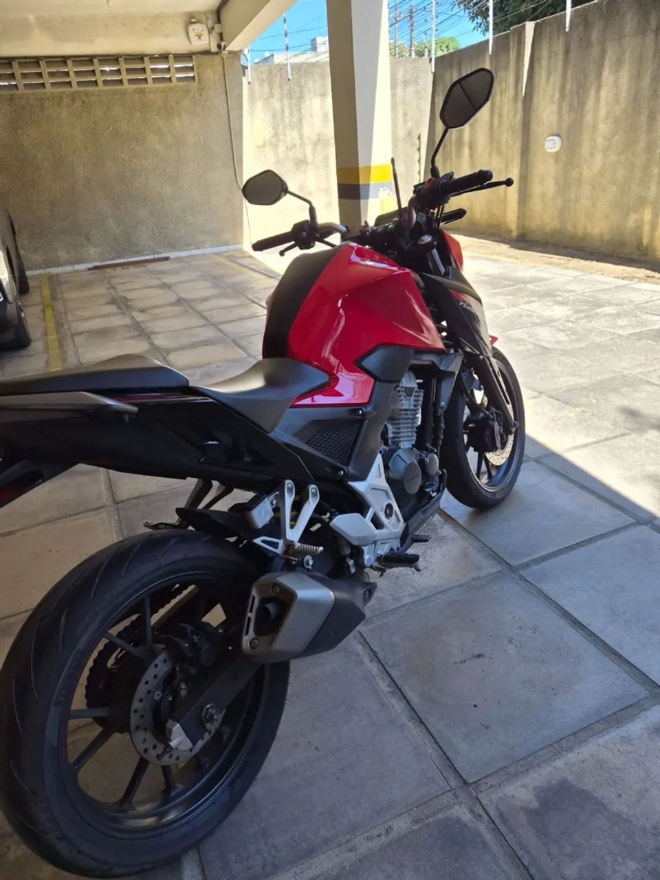 CB 300F ABS - Foto 2