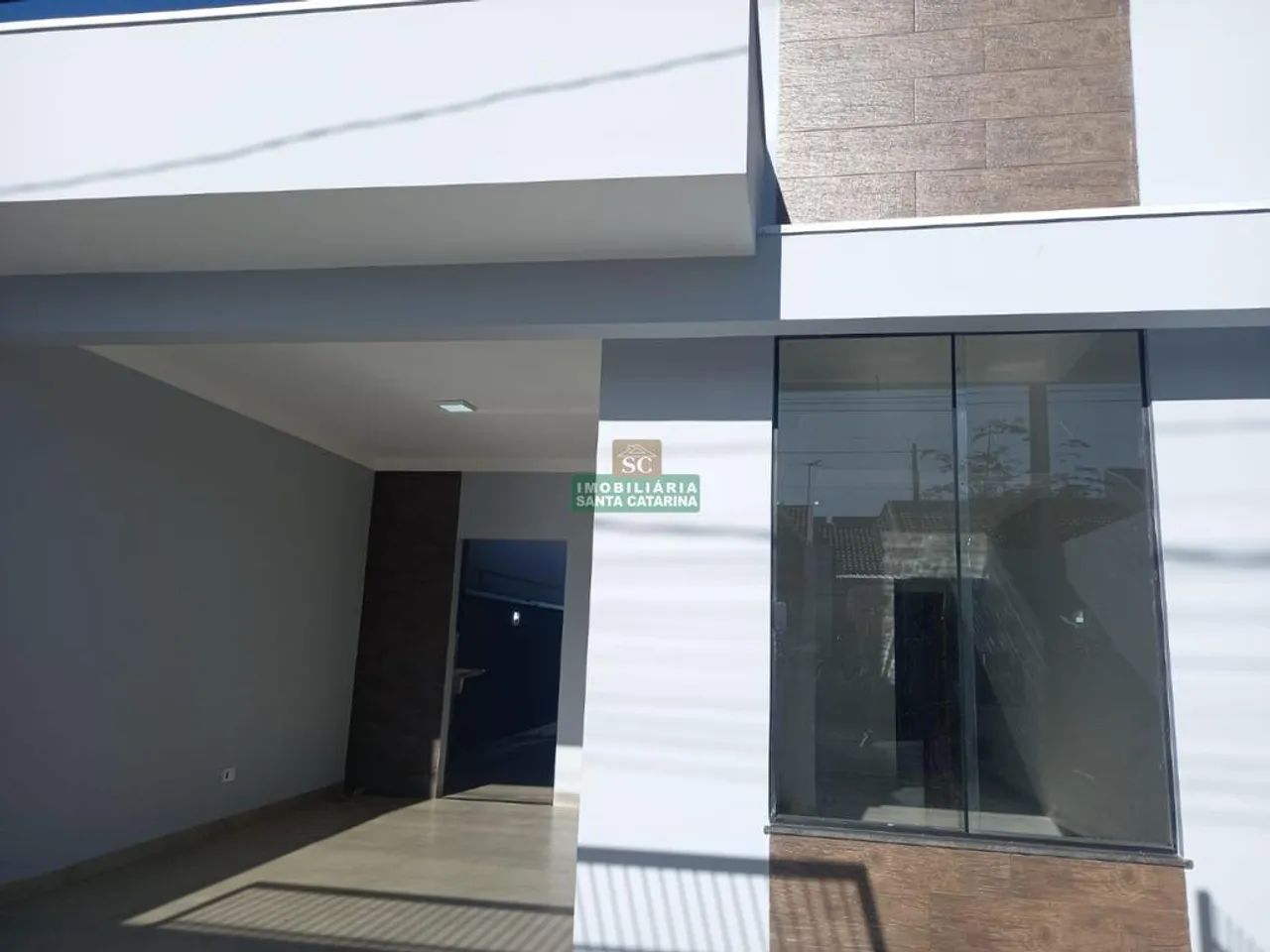 Casa à venda em Mandaguari, Centro, com 2 quartos, com 70 m² - Foto 2