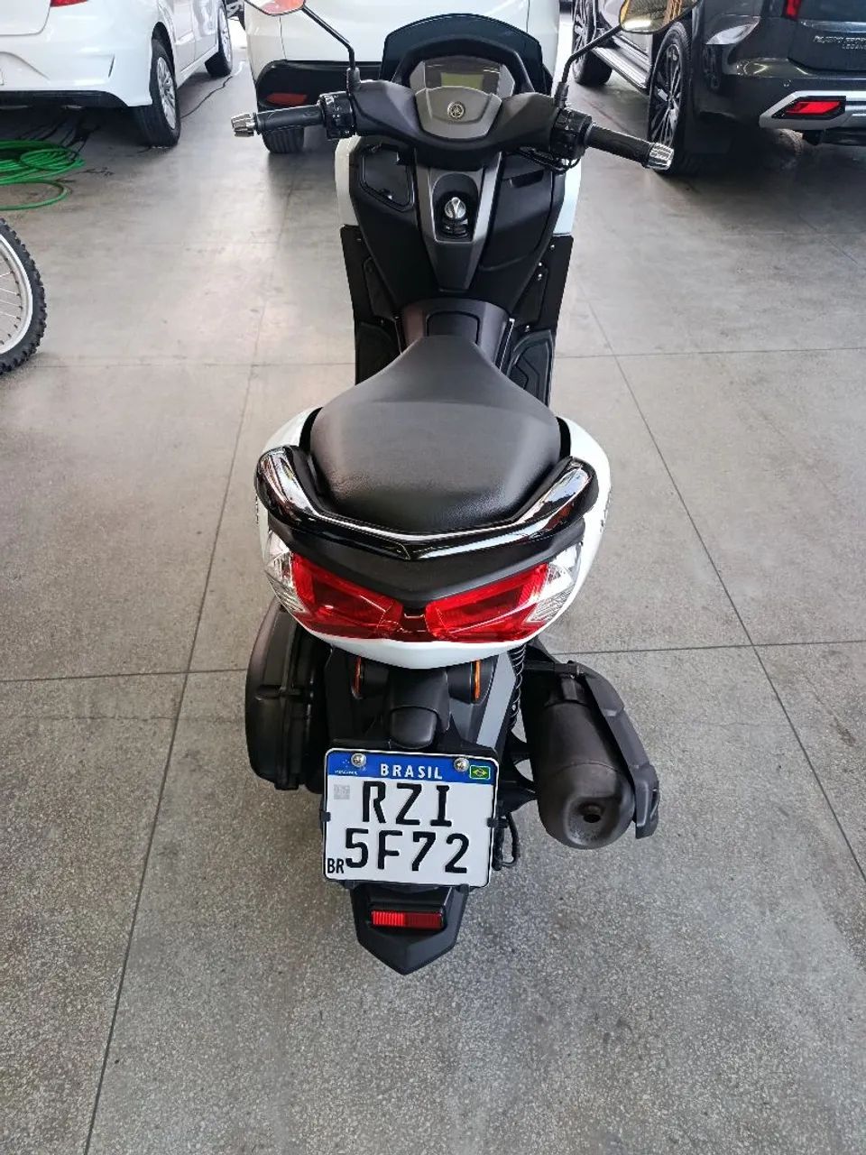 NMAX 160 2022 - Foto 3