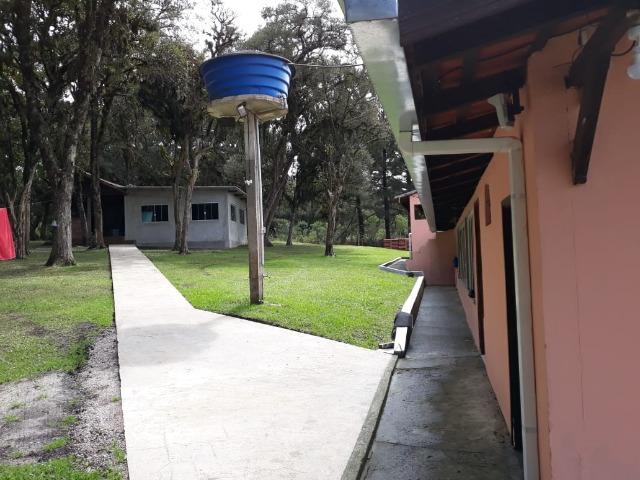 Chácara de cinema/piscina/825m2/área construída/600m/BR 376/ 35km de/SJP/R$1.335.000, - Foto 11