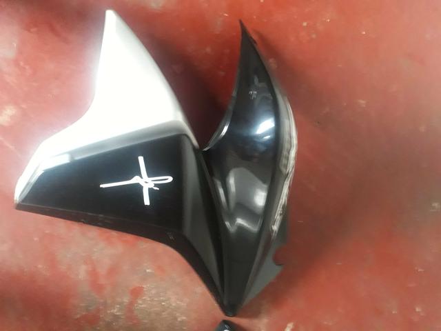 Carenagem xre 300 - Foto 2