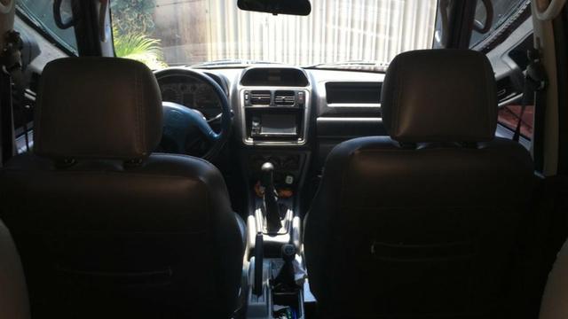 Mitsubishi Pajero Tr4 2.0 16v 4x4 em perfeito estado - Foto 5