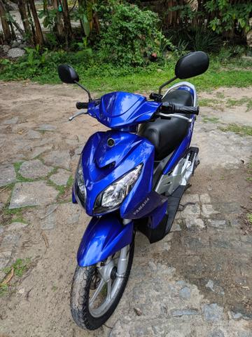 Vendo yamaha neo