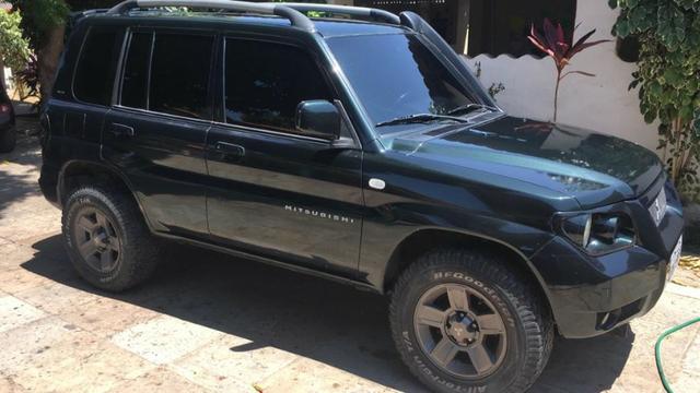 Mitsubishi Pajero Tr4 2.0 16v 4x4 em perfeito estado - Foto 3