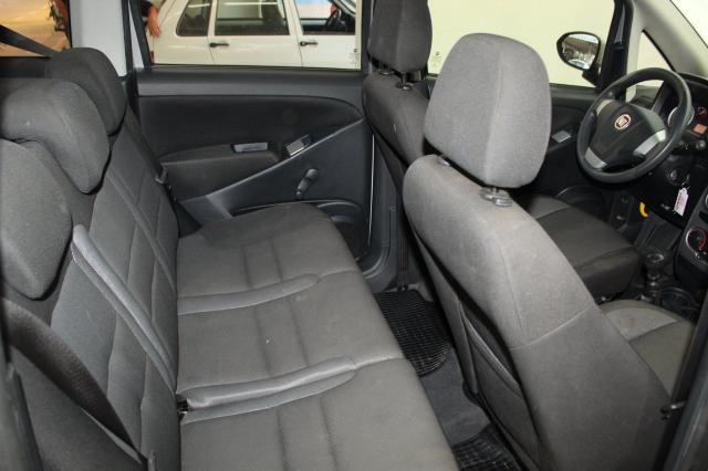 FIAT IDEA 2015/2015 1.4 MPI ATTRACTIVE 8V FLEX 4P MANUAL - Foto 7
