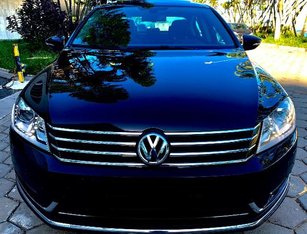 VW Passat TSI *Impecável*Pacote Premium opcionais