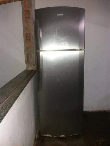 Geladeira Frostfree