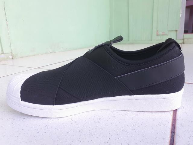 Tênis Adidas Superstars Slip On - Foto 4