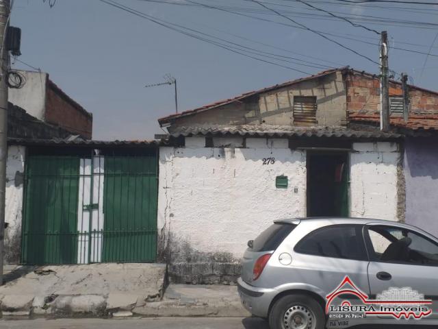 CASA A VENDA NO CONJUNTO SÃO SEBASTIÃO JACAREÍ SP