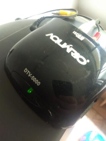 Vendo TVs tubo c/ suporte e conversor - Foto 5