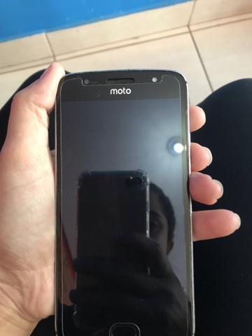 Moto G5