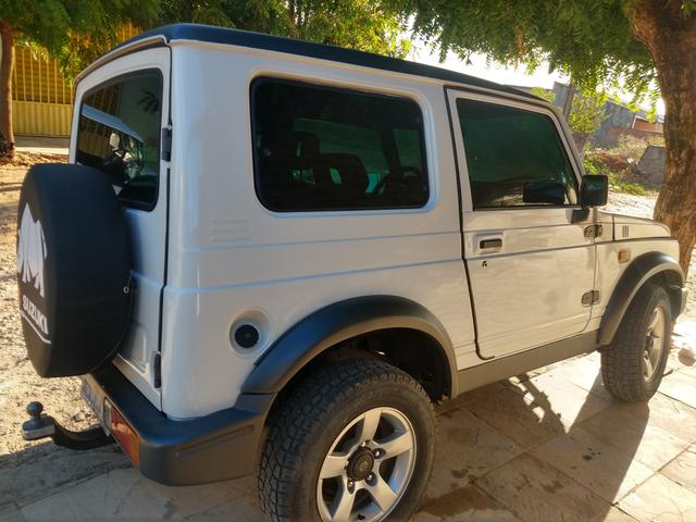 Jipe Suzuki samurai
