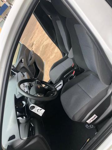 Chevrolet - Onix Turbo - 2020 - Foto 8