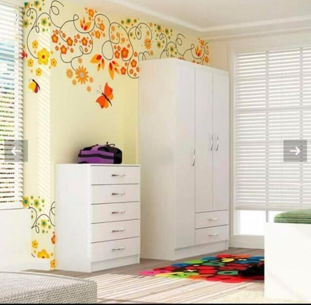 Quarto conjunto roupeiro e cômoda - Foto 5