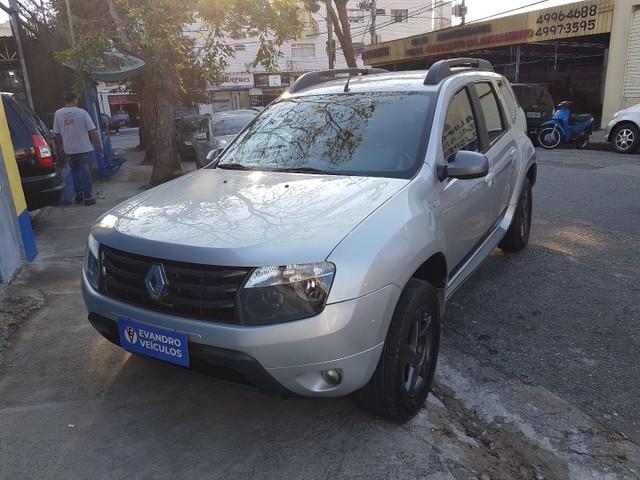 DUSTER TECH 2.0 AUTOMÁTICO