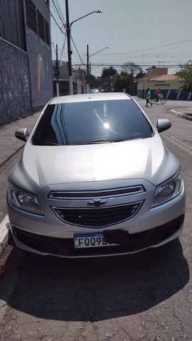 ONIX LT 1.0 2014 COMPLETO KM BAIXO