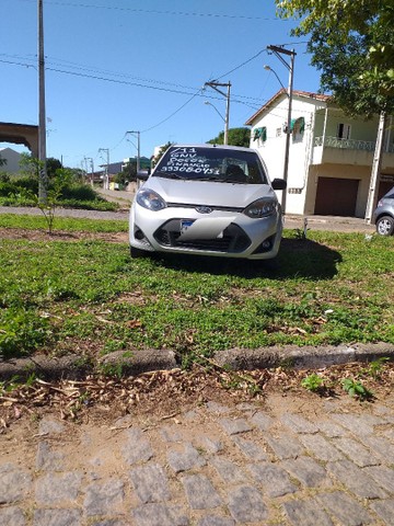 FIESTA 1.6 SEDAN