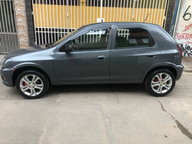 VENDO CELTA 2012 MODELO 2013