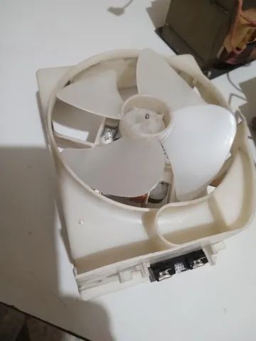 Vende se transformando de microondas e ventilador  - Foto 3