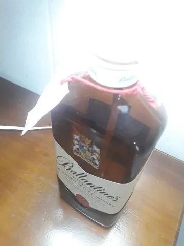 Abajur feito da garrafa de vidro e cúpula em tecido - Foto 2