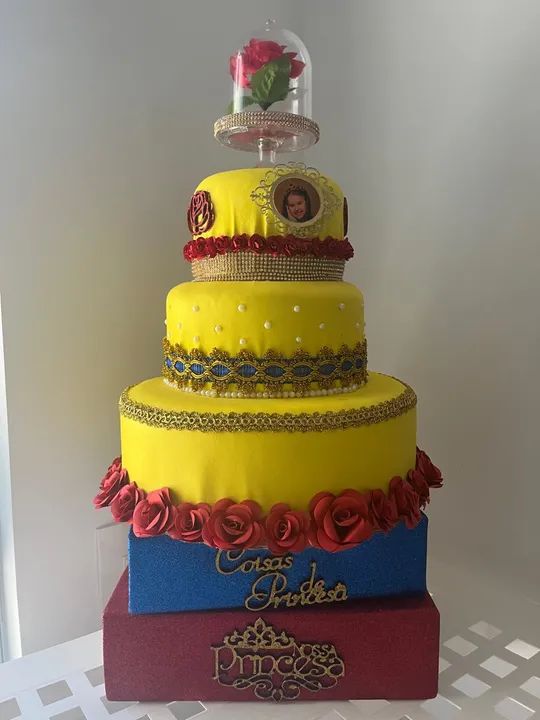 Decoração Festa Bela e a Fera - Bolo, Pelúcias e Decoração - Foto 4