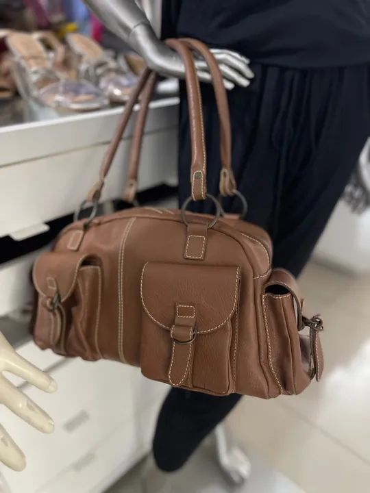 Bolsa de Ombro Marrom em Couro SIBERIAN  - Foto 4