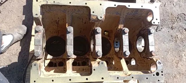 Bloco do Motor Caterpillar 3304 - Foto 5