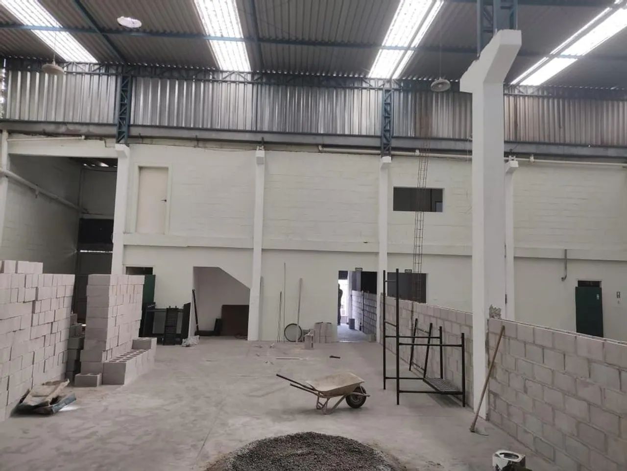 Galpão à venda em Campinas, Jardim Santa Mônica, com 360 m² - Foto 3