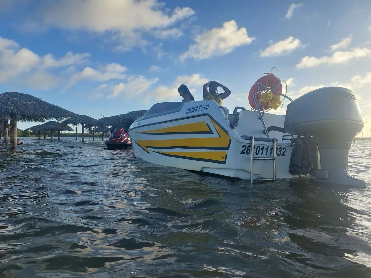 Lancha Vitória 1 - Foto 6