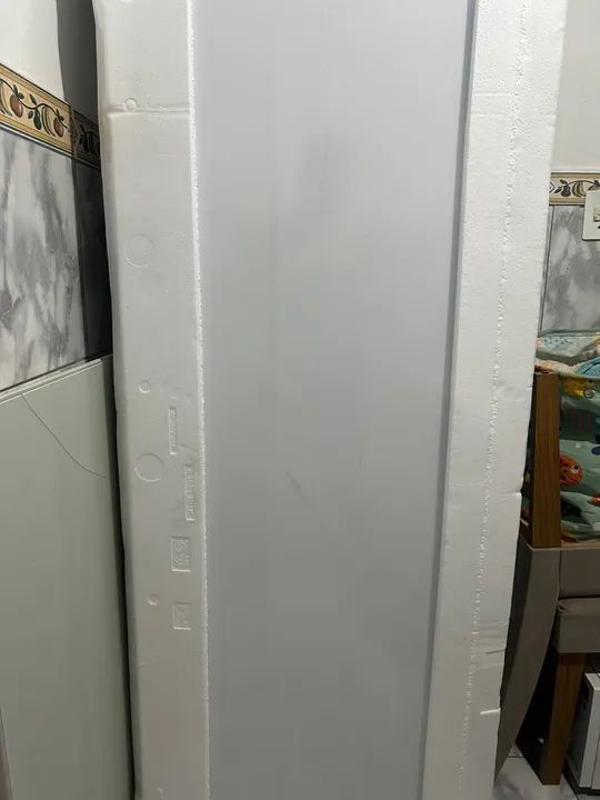 Geladeira a venda, ainda embalada! Mande sua proposta decente. Aceito cartões! - Foto 3