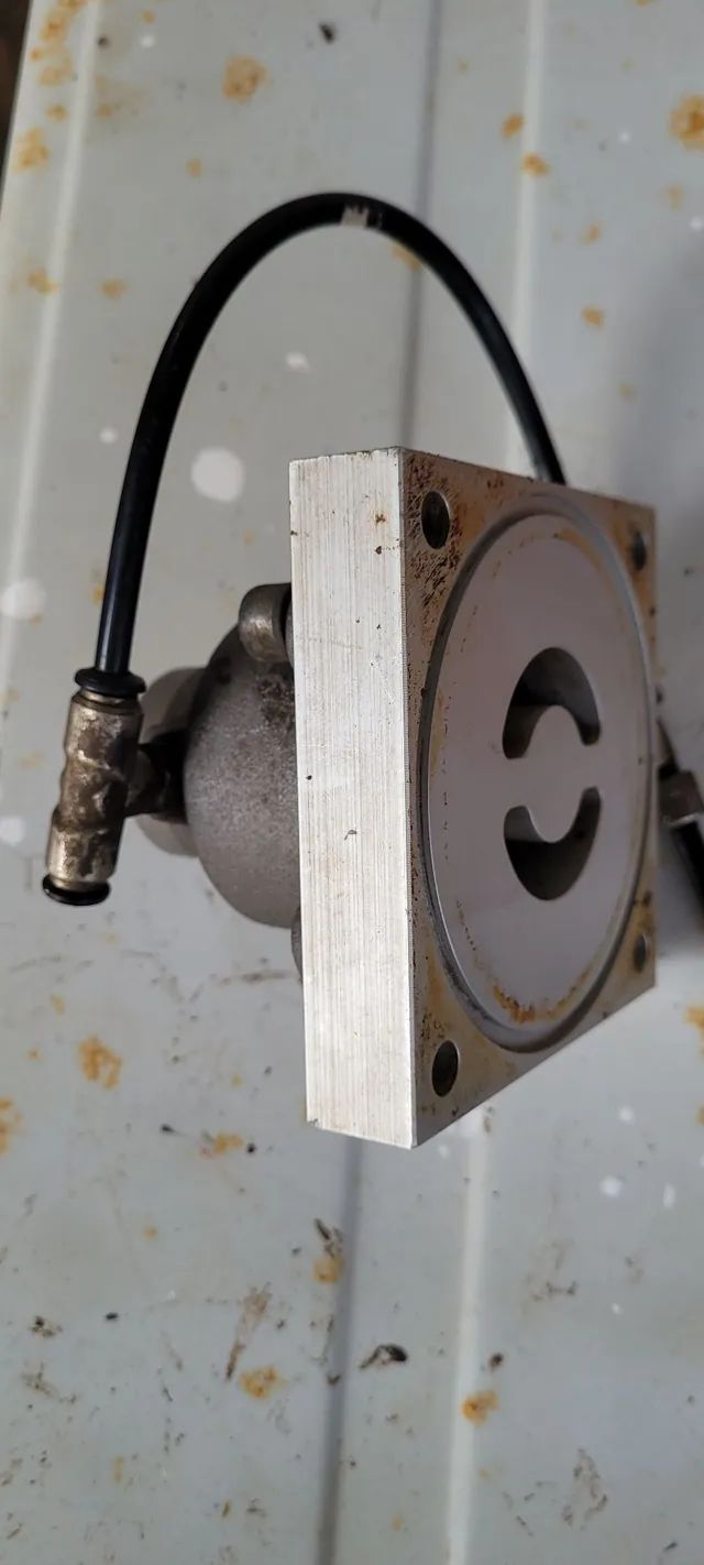Vende se uma válvula de admissão do compressor de parafuso Fsd