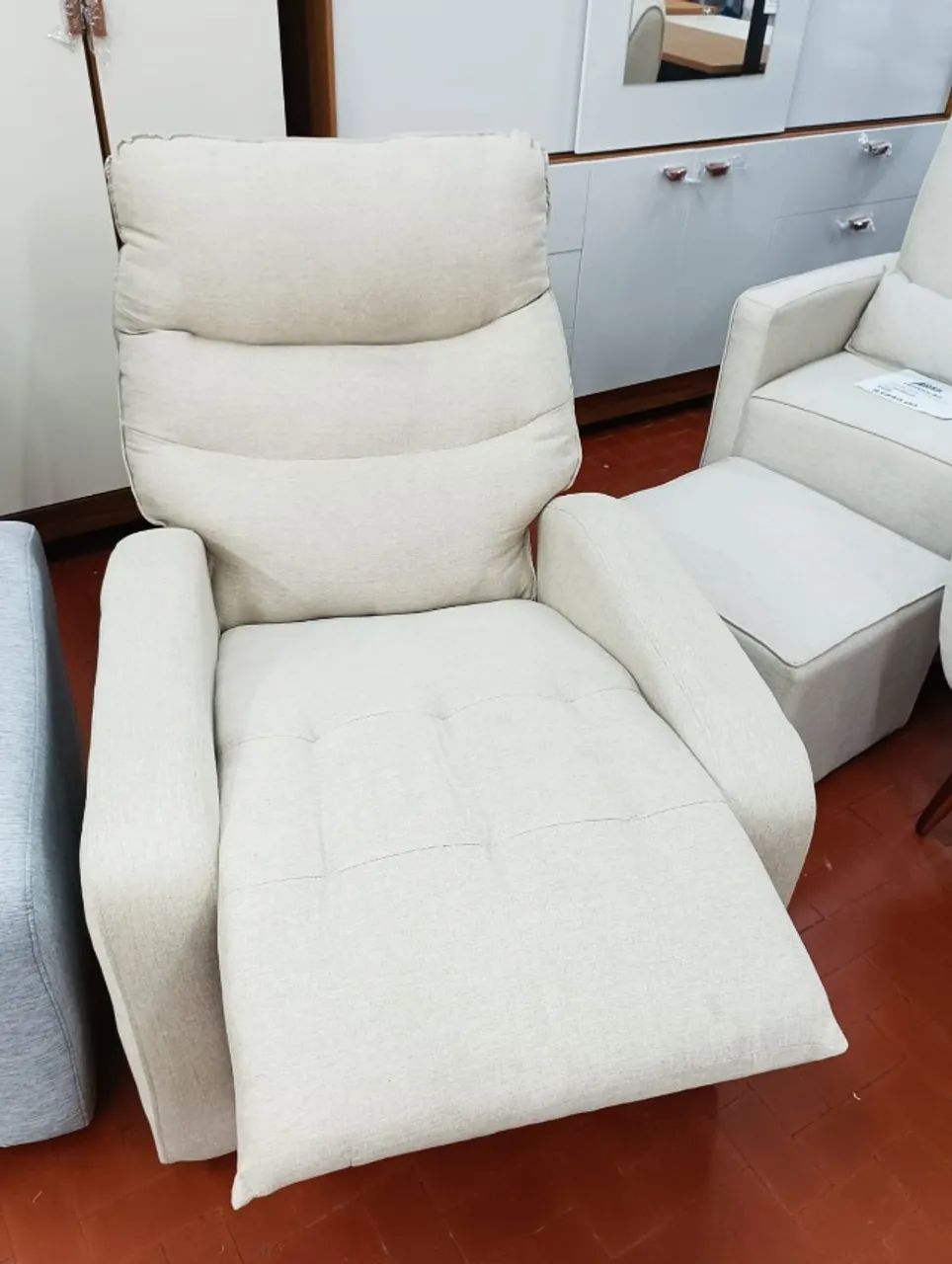 Poltrona Reclinável Punto. - Foto 5
