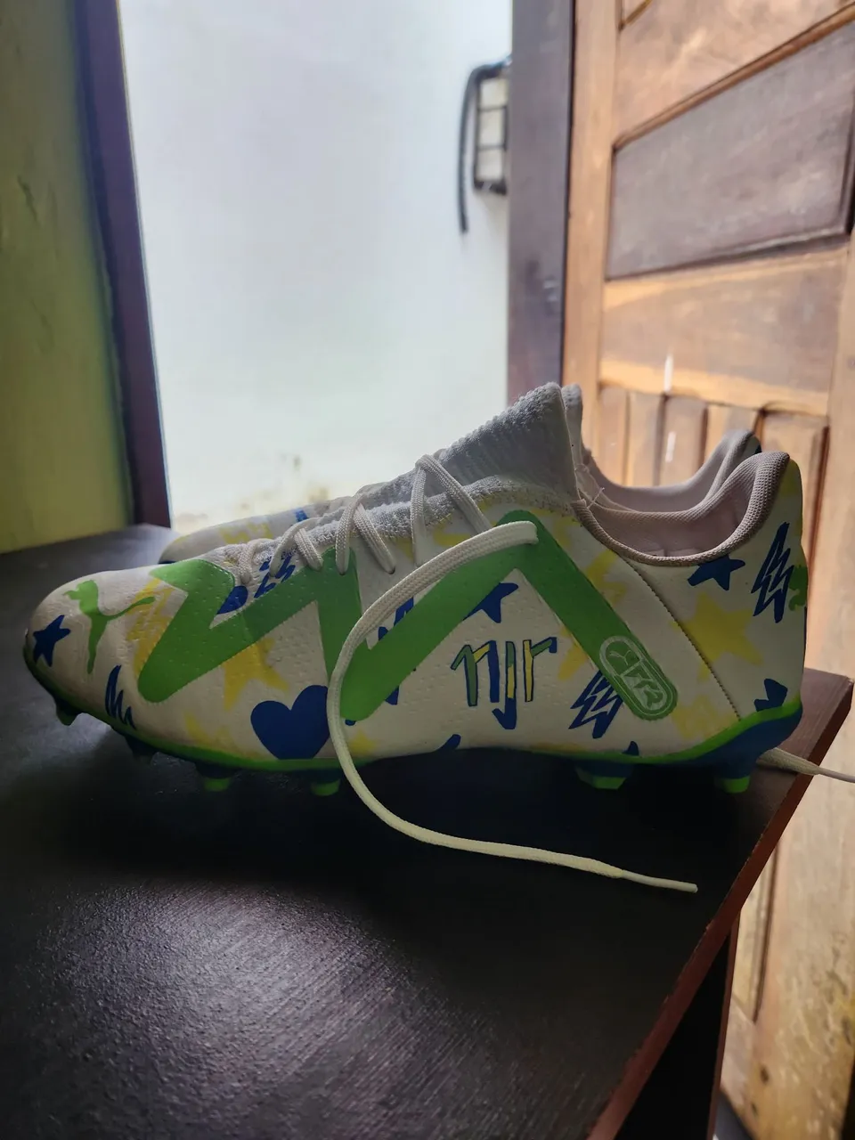 Vendo chuteira Puma Neymar usada apenas uma vez