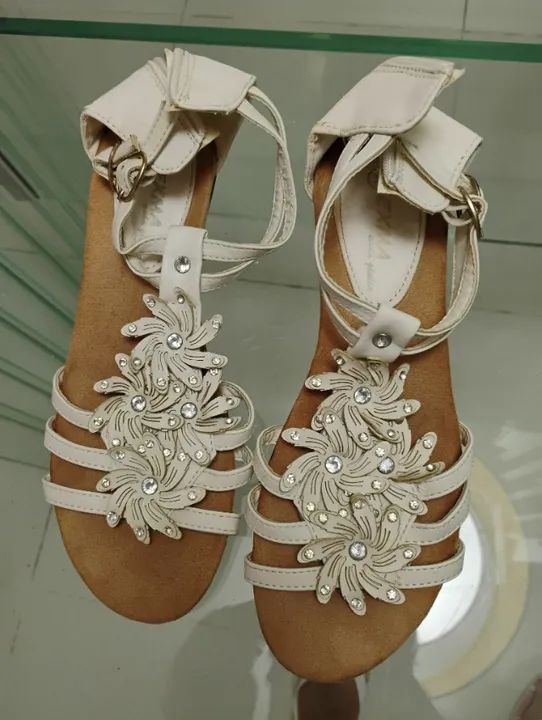 Sandália Floral - 37