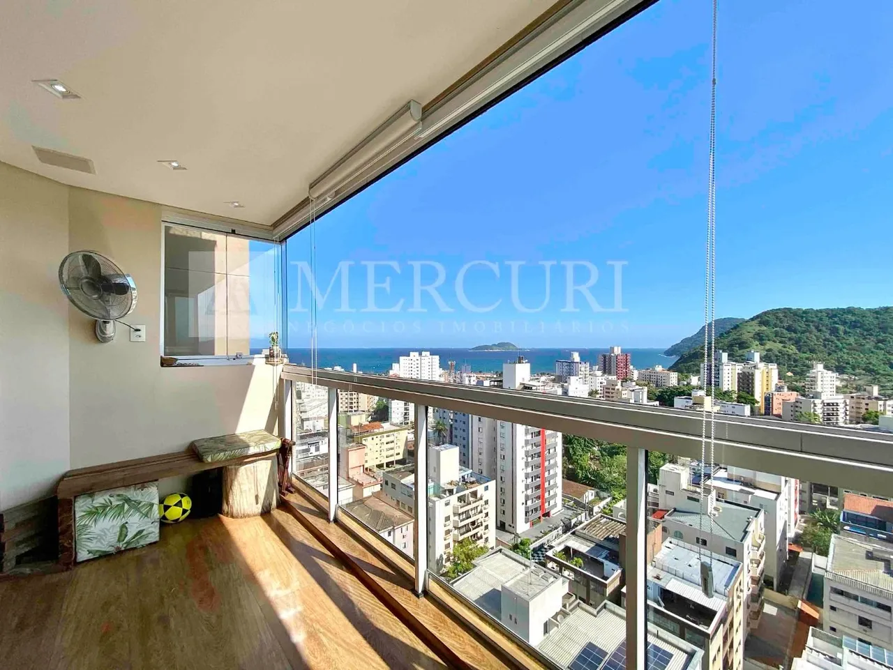 Apartamento à Venda no Guarujá Praia das Astúrias, Condomínio Twice