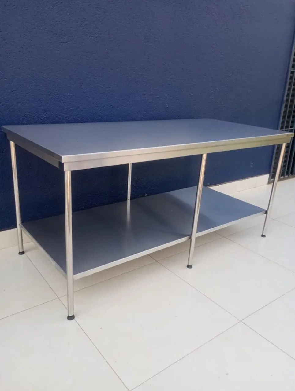 Mesa 1.80x0.80 em aço inox  - Foto 3