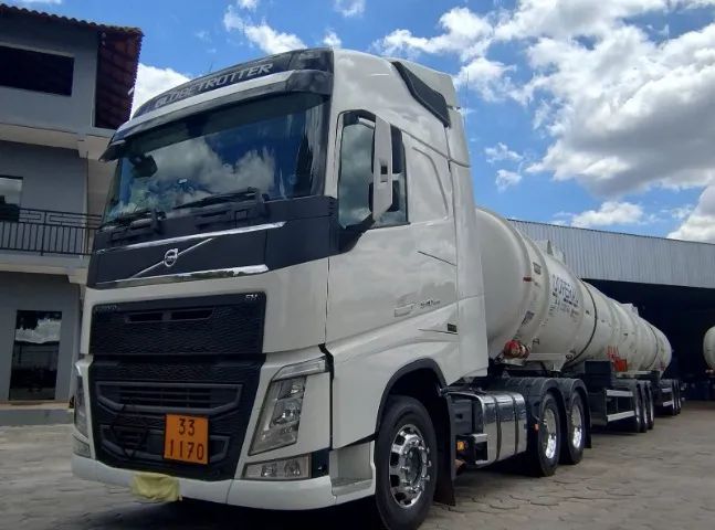 VOLVO FH 540 6X4 GLOBETHOTER  - Foto 3