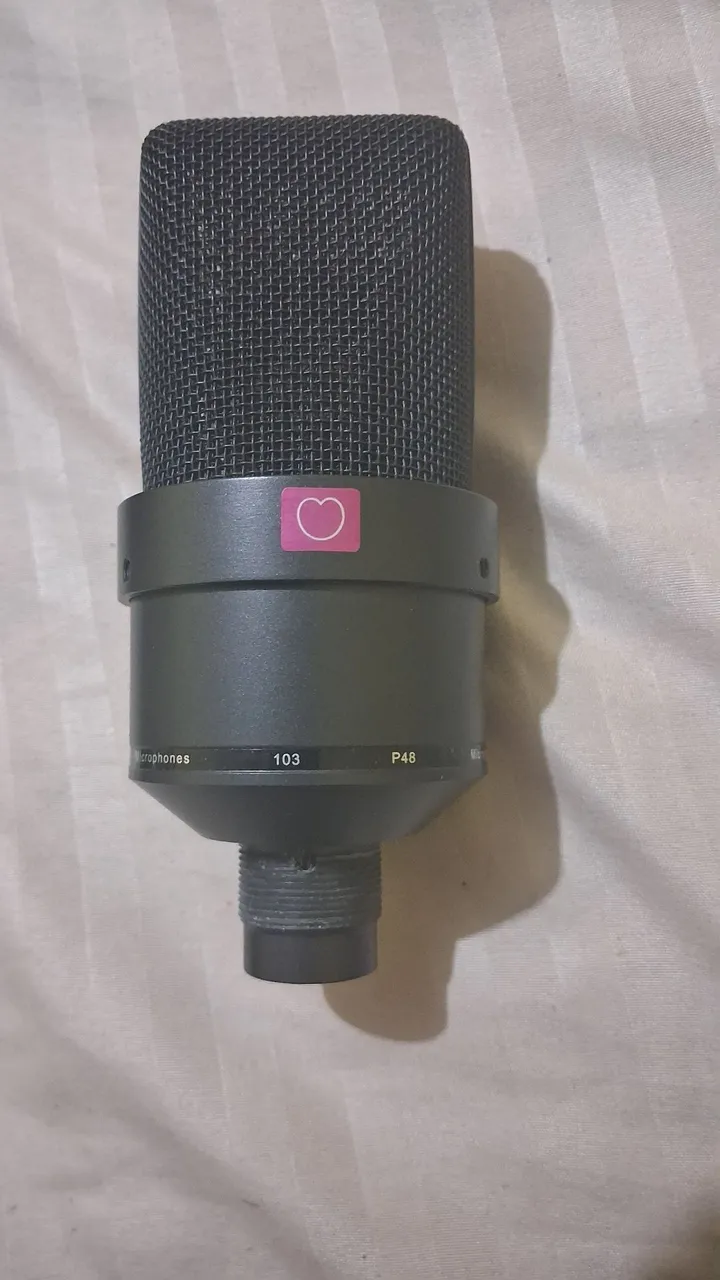 MICROFONE CONDENSADOR TLM 103