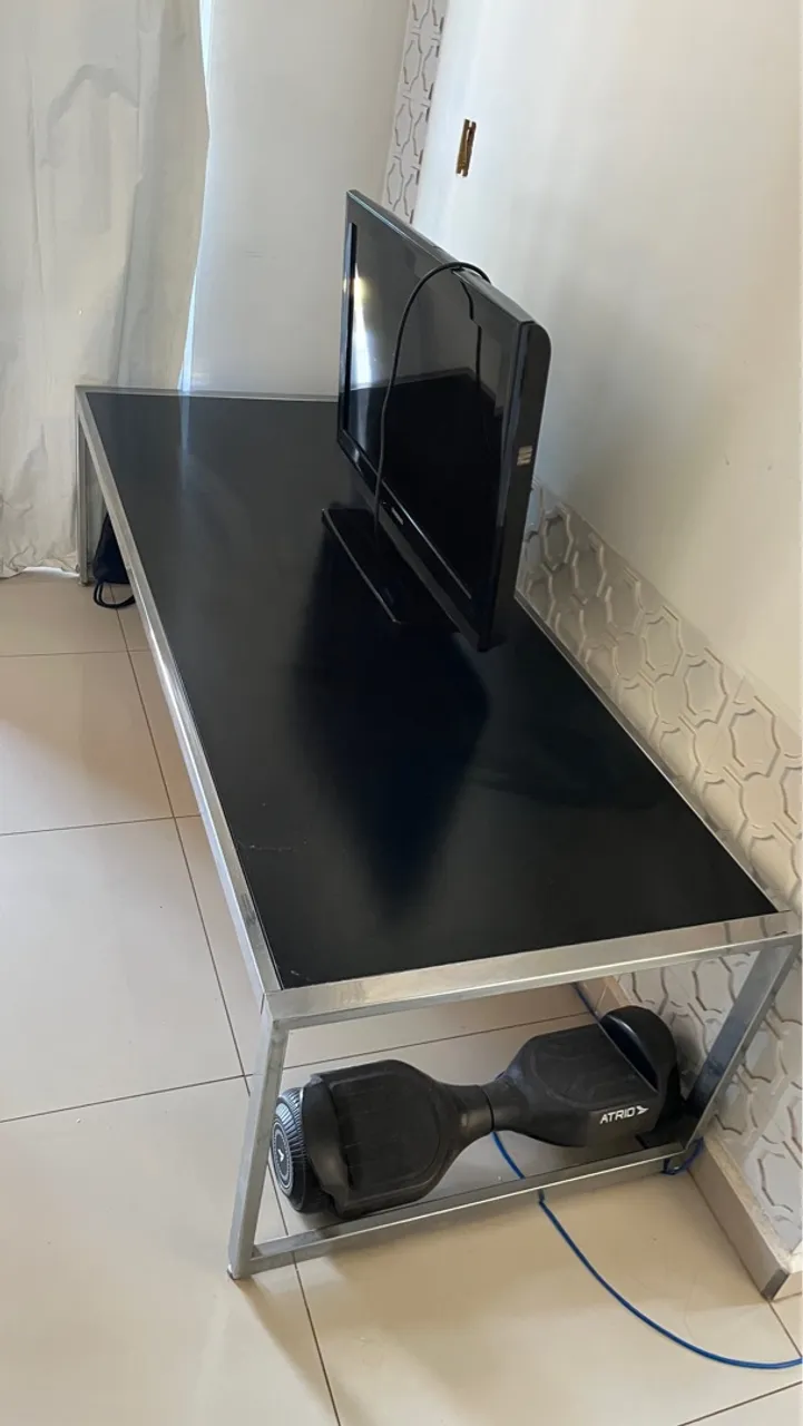 Mesa para TV estilosa com design moderno
