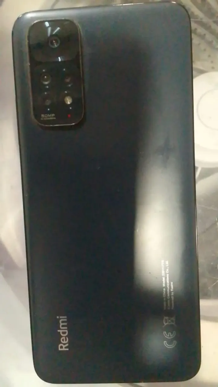 Xiomi redmi 11 64g não aceito troca dispenso curiosos valor pra sair rápido 300$