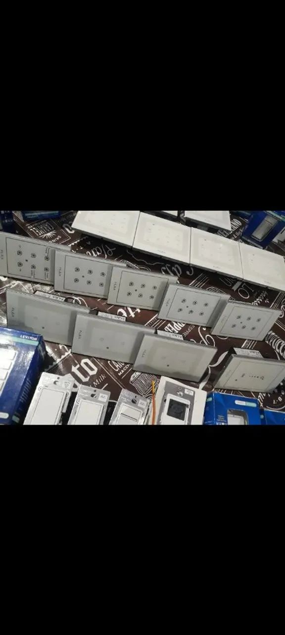 OLote de equipamentos de iluminação residencial Leviton FlexAutomation novos e seminovos - Foto 6